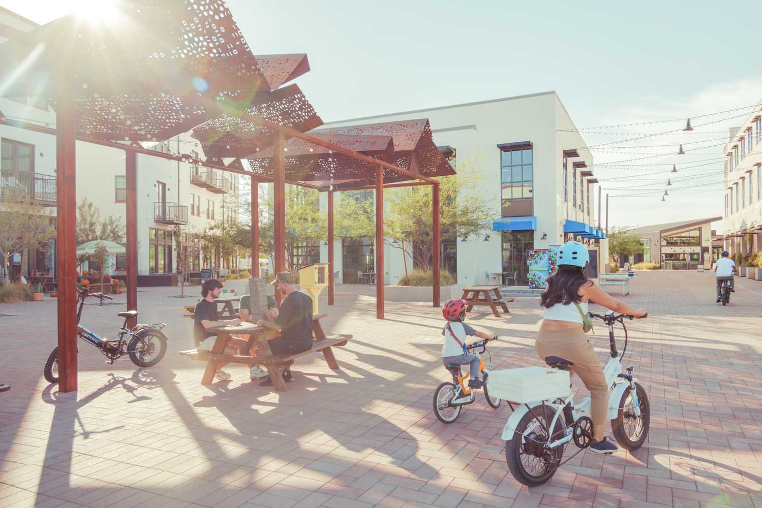 Bikes In Promenade